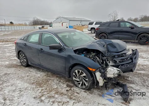 2017 Honda Civic Ex z USA, uszkodzony, nr VIN 19XFC2F79HE059455